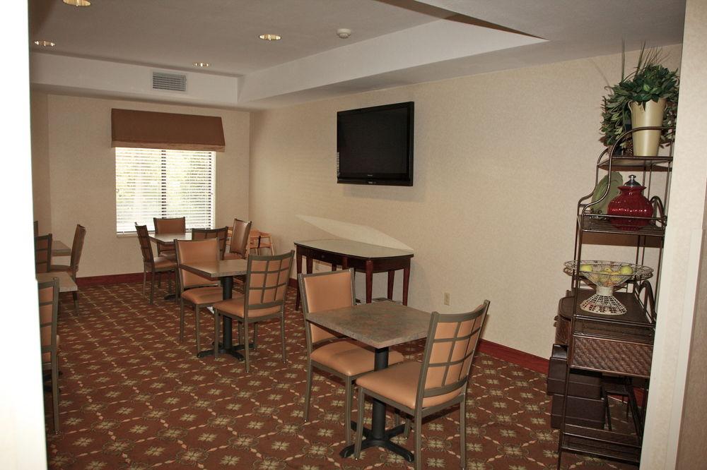Four Points By Sheraton Charlotte - Lake Norman Хантерсвилл Экстерьер фото