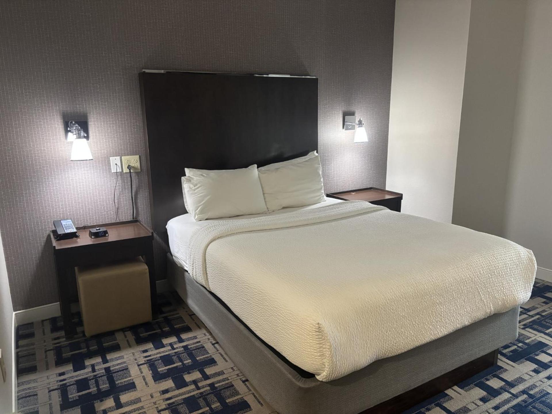 Four Points By Sheraton Charlotte - Lake Norman Хантерсвилл Экстерьер фото